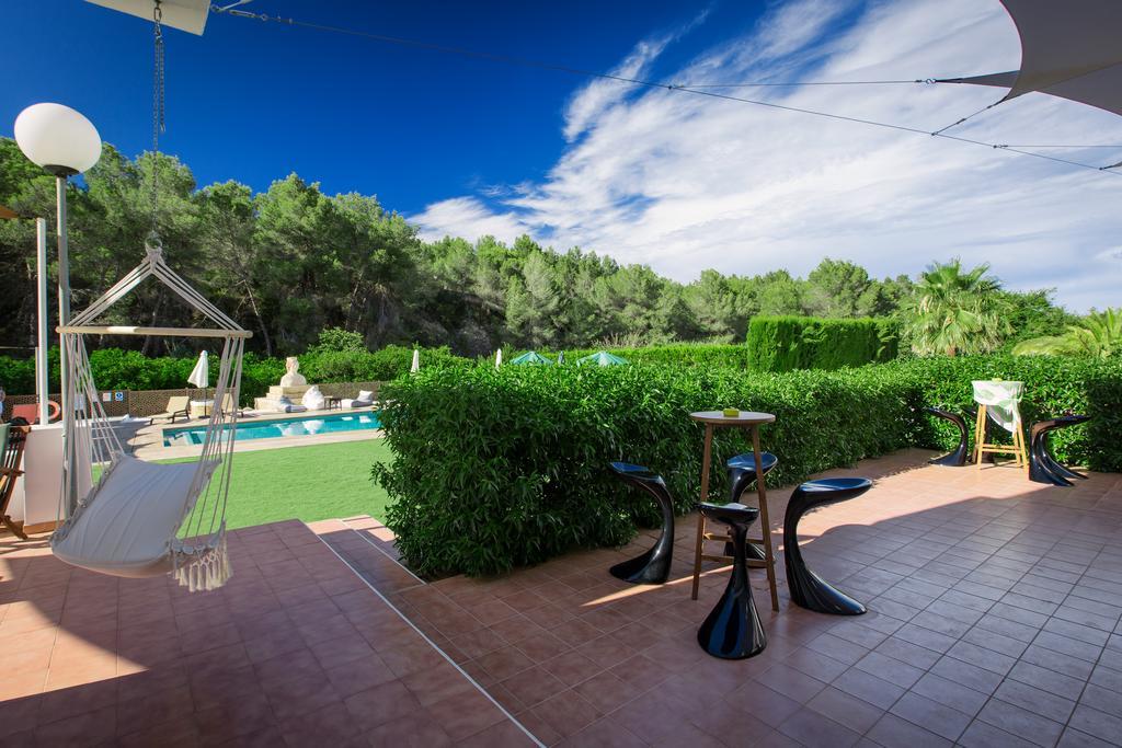 Apartamentos Colomar Santa Eularia des Riu Eksteriør billede