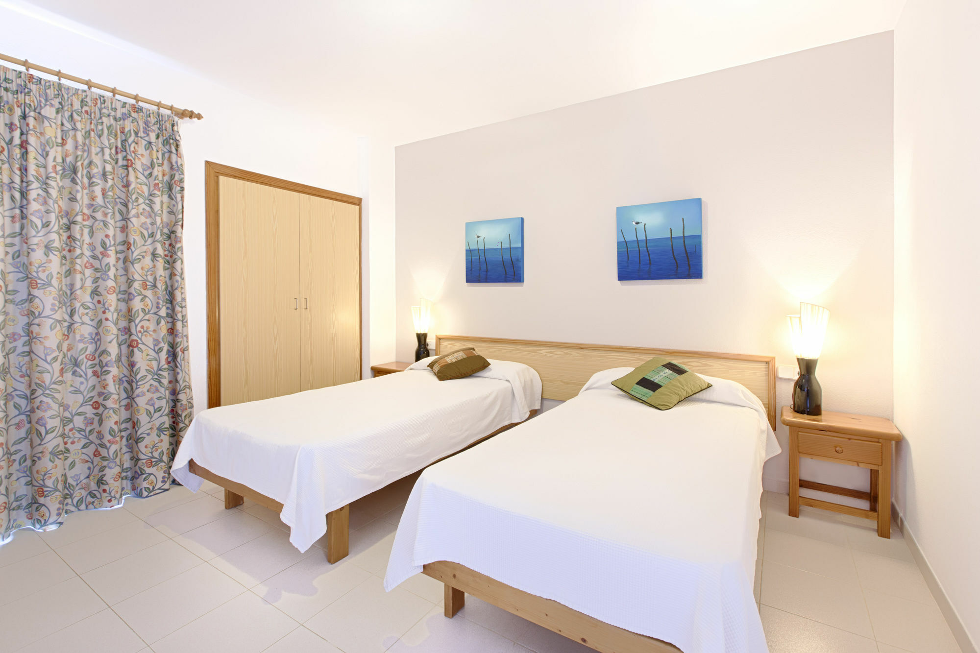 Apartamentos Colomar Santa Eularia des Riu Eksteriør billede
